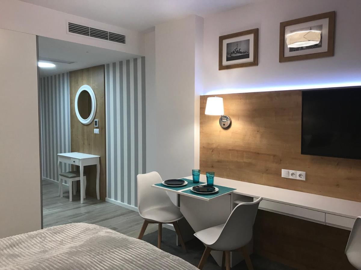 코워브제크 6 Pietro Seaside 아파트 외부 사진
